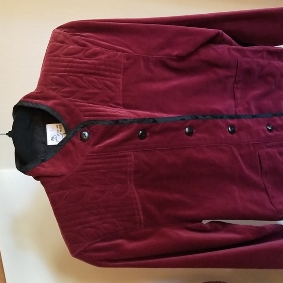 Tibetan Trader Berry Red Velvet Chore Shacket Small - Picture 4 of 16